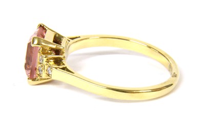 Lot 100 - An 18ct gold pink tourmaline and diamond ring