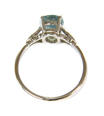 Lot 121 - A 9ct white gold aquamarine and diamond ring