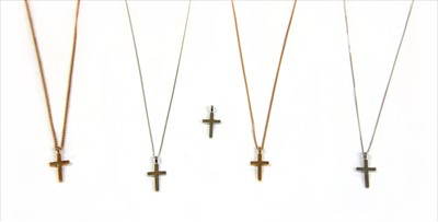 Lot 8 - An 18ct white gold diamond cross and chain