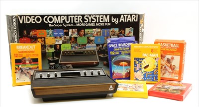 Lot 223 - Atari games console