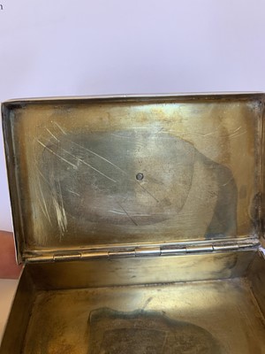 Lot 81 - A German silver perpetual calendar snuff box