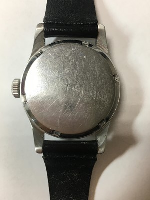 Lot 198 - A mid-size stainless steel Omega mechanical strap watch, c.1940