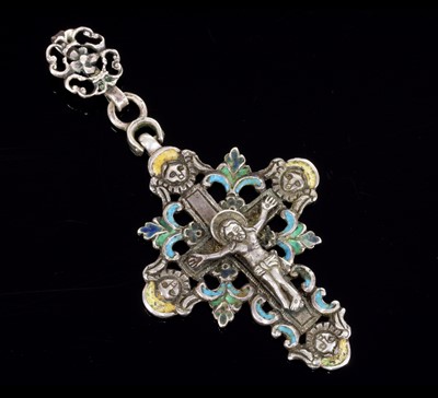 Lot 117 - A Continental antique silver and polychrome enamel crucifix