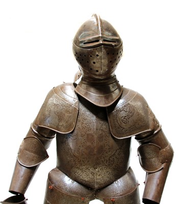 Lot 301 - A German suit of armour