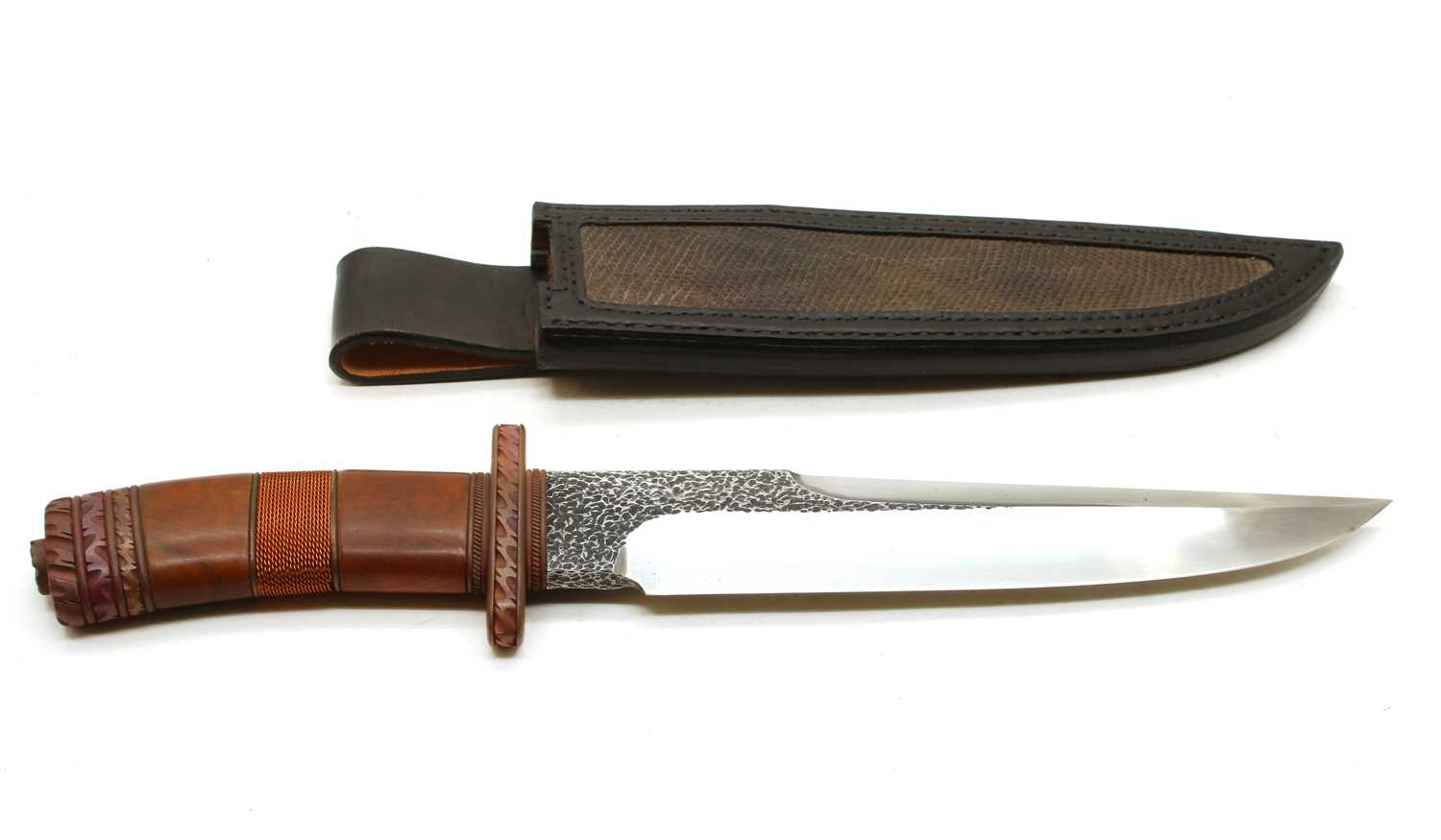 Lot 76 - A Kevin Harvey hunting knife and sheath
