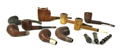 Lot 171 - A collection of briar pipes