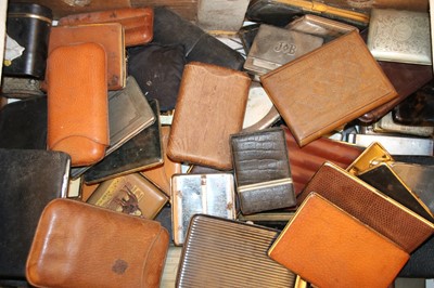 Lot 84A - A collection of mixed cigar and cigarette cases and pouches