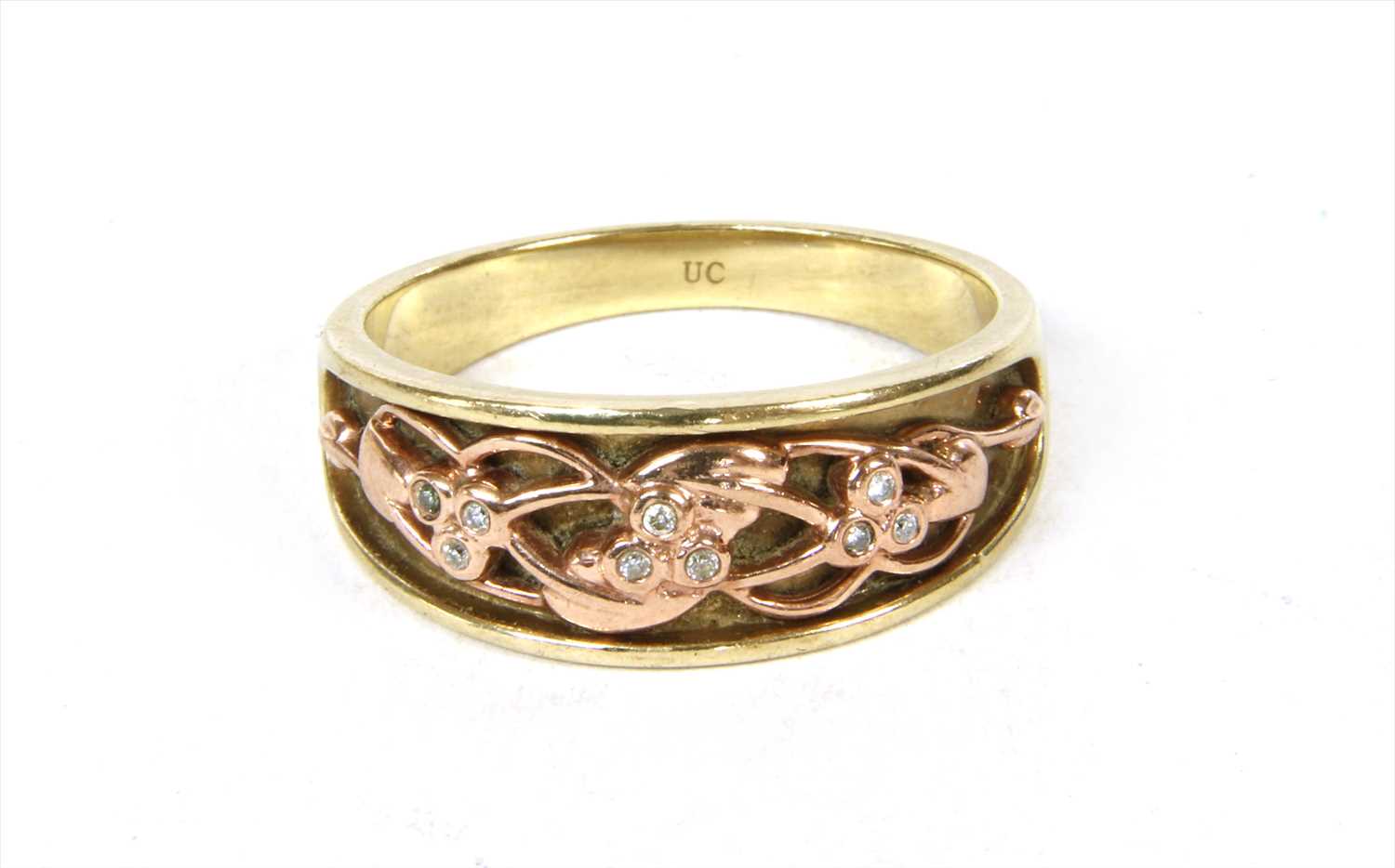 Lot 49 - A 9ct gold Clogau 'Tree of Life' diamond ring