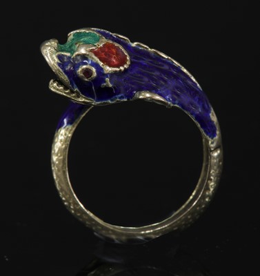 Lot 148 - A Continental gold enamelled dolphin or fish ring, c.1960