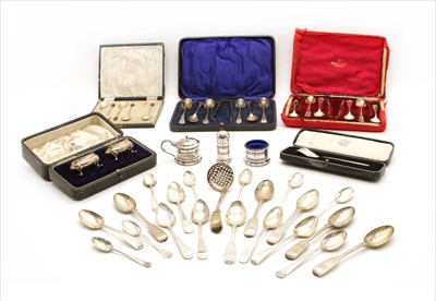 Lot 160 - Silver items