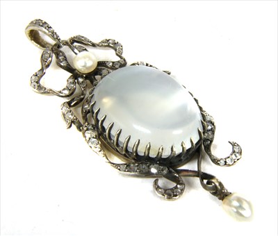 Lot 94 - A Victorian moonstone, diamond and pearl pendant