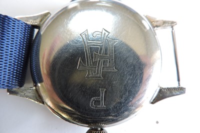 Lot 399 - A gentlemen's stainless steel oversized Longines mechanical strap watch