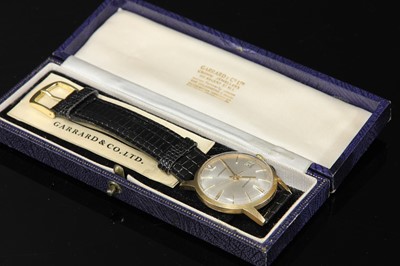 Lot 373 - A gentlemen's 9ct Garrard automatic strap watch, c.1970