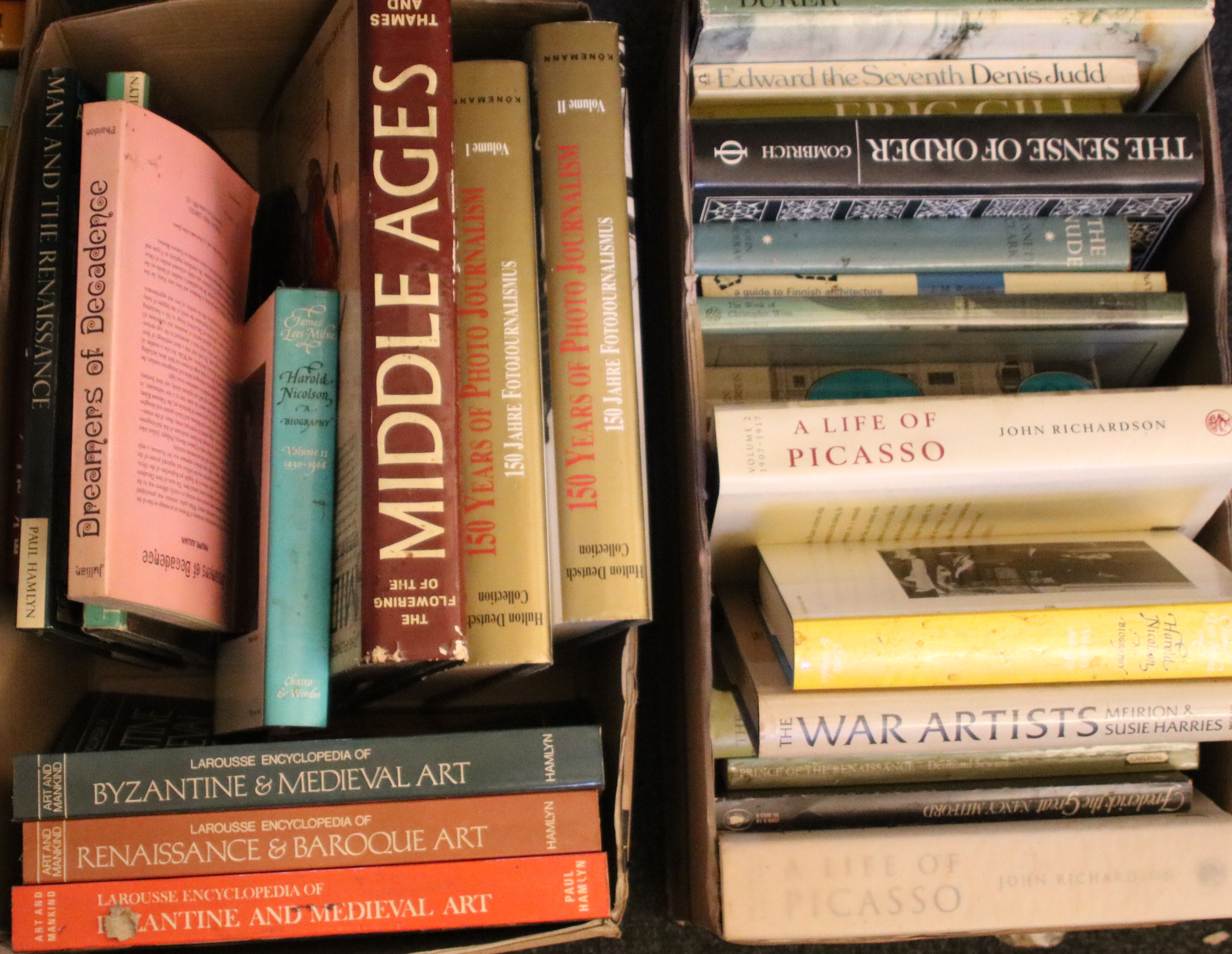 Lot 355 Art and Architecture books,