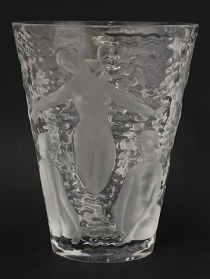 Lot 287 - A Lalique 'Ondines' glass vase