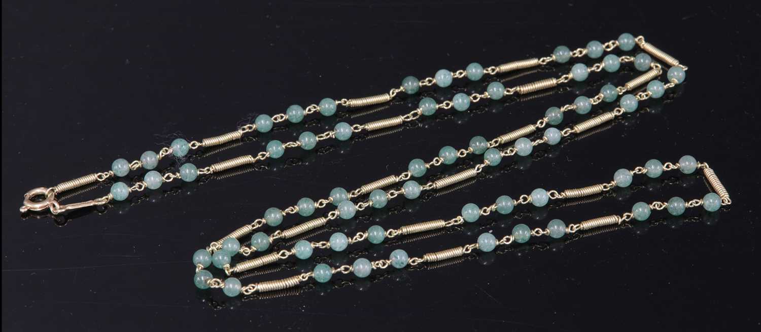 Lot 190 - An Italian gold aventurine quartz bead necklace