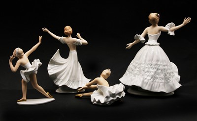 Lot 563 - A collection of German Wallendorf porcelain figures