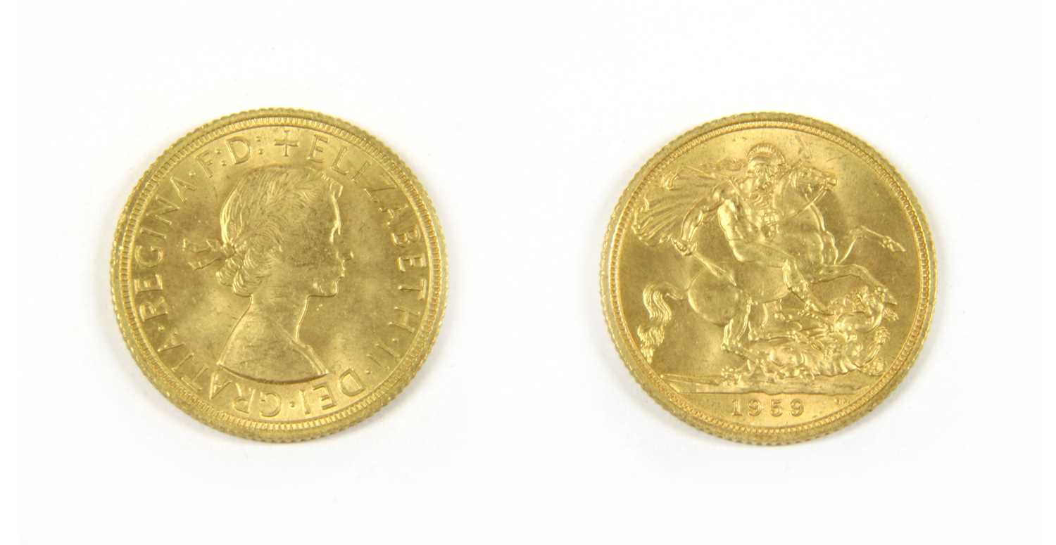 Lot 39 - Coins, Great Britain, Elizabeth II (1952-)