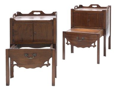Lot 535 - A pair of George III Chippendale-style mahogany bedside tray top commodes