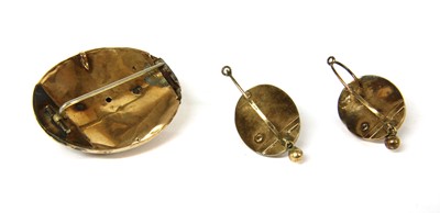 Lot 3 - A Continental gold split pearl and enamel brooch and earring suite
