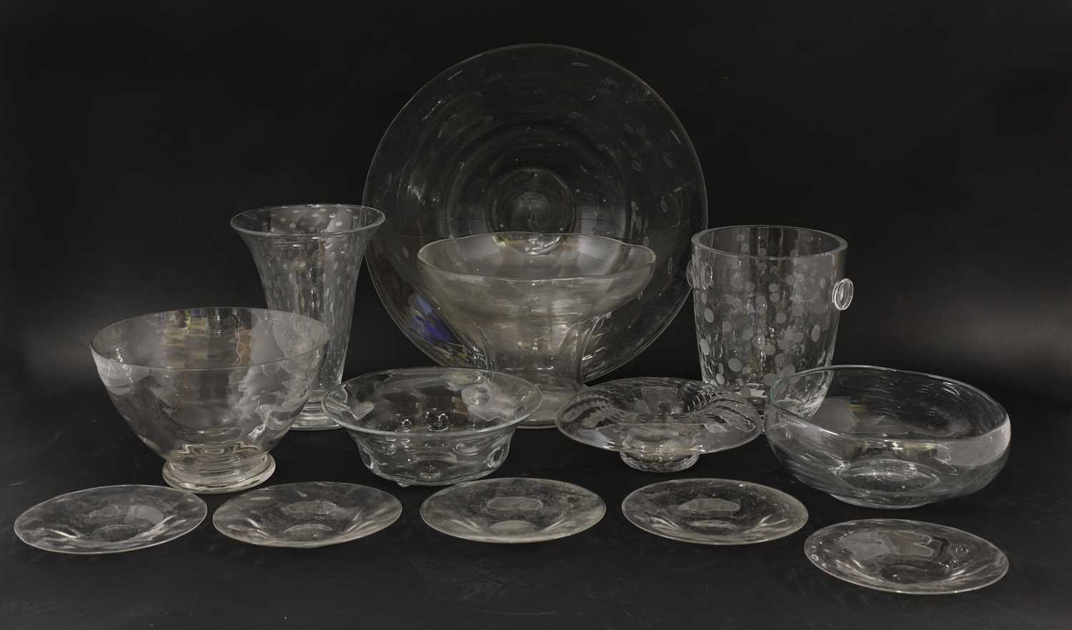 Lot 112 - Plain glass - a selection of glassware