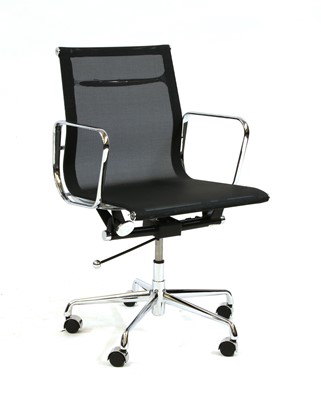 Lot 425 - A mesh and chrome framed office chair by Vitra