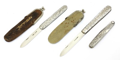 Lot 22 - Three silver folding fruit knives