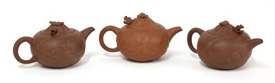Lot 33 - A collection of three Yixing zisha teapots