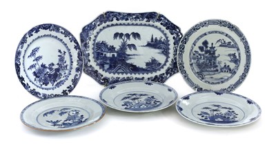 Lot 231 - A collection of Chinese blue and white