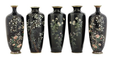 Lot 122 - A collection of five Japanese cloisonné vases