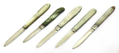 Lot 30 - Five silver and mother-of-pearl folding fruit knives