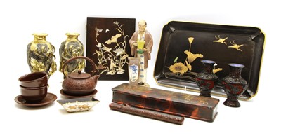 Lot 358 - A collection of Chinese and Japanese miscellaneous