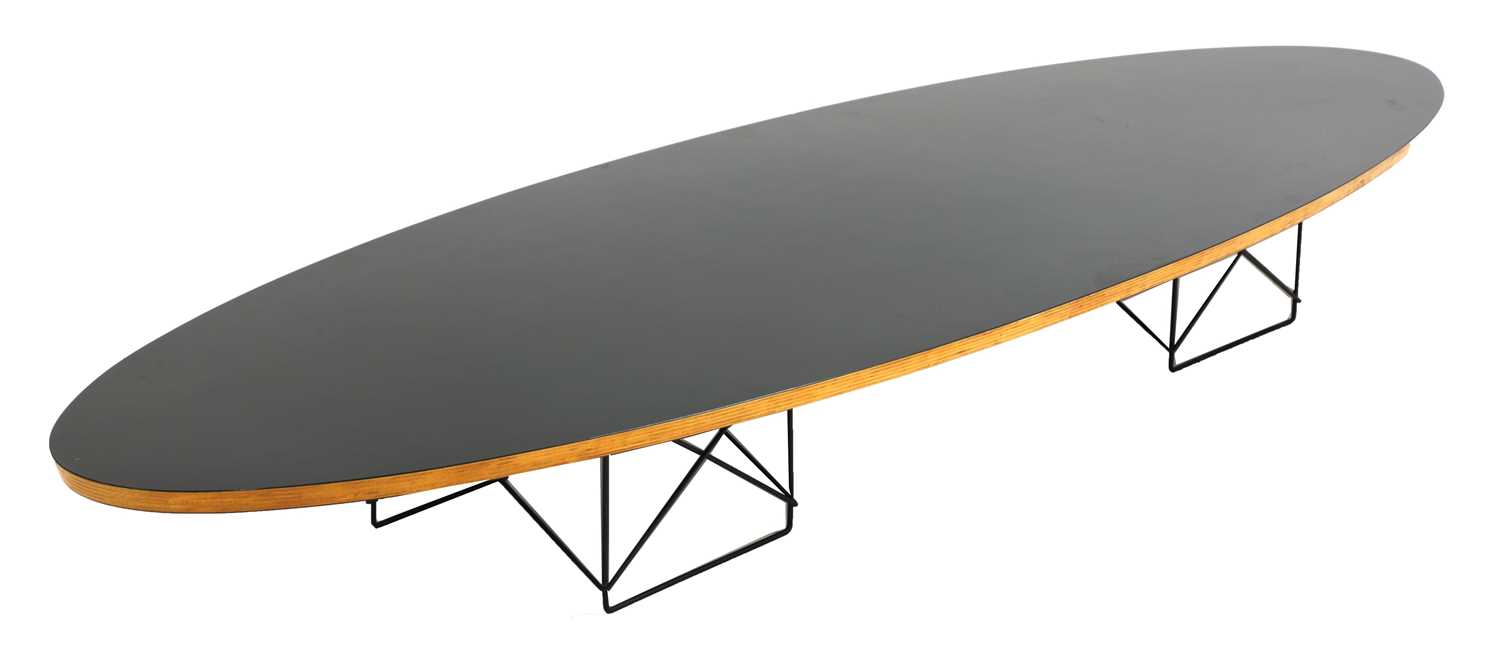 Lot 80 - A 'Surfboard' coffee table