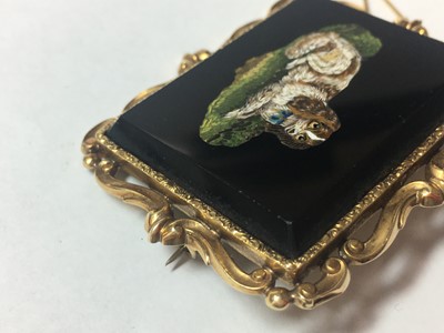 Lot 2 - A Victorian gold rectangular micromosaic brooch