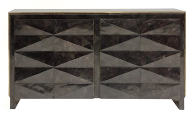 Lot 516 - A contemporary side cabinet