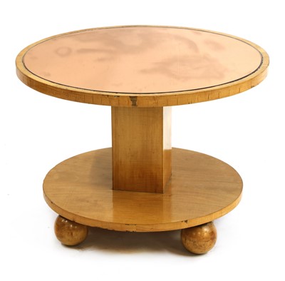 Lot 59 - An Art Deco maple centre table