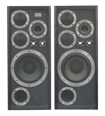 Lot 123 - A pair of Wharfdale (E70) Speakers