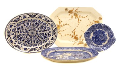 Lot 321 - A large collection of various meat plates