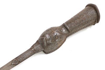 Lot 182 - An Indian gauntlet sword (pata)