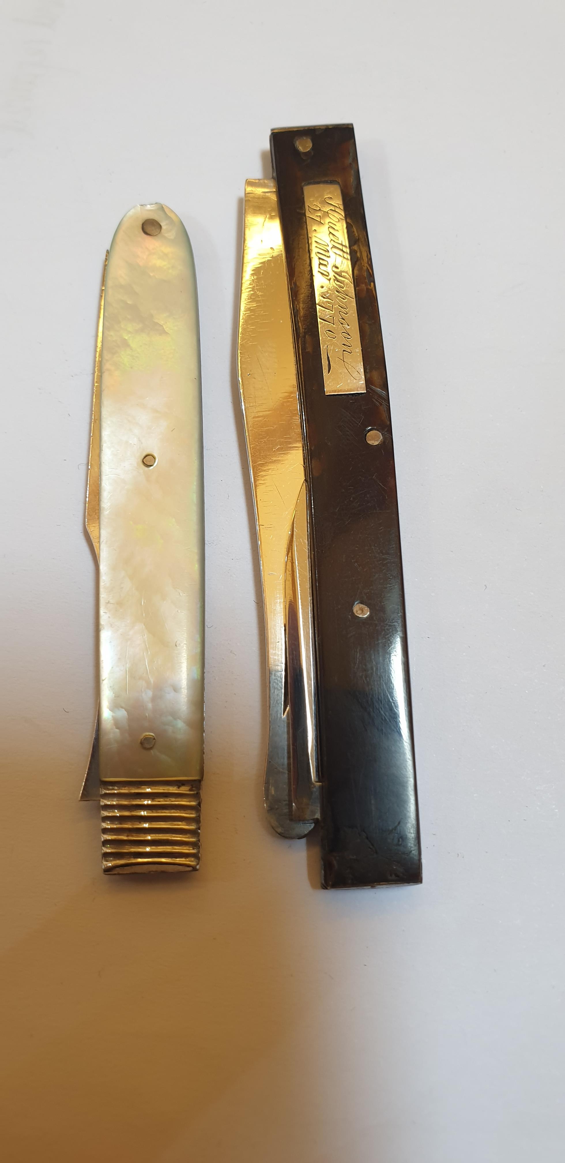 Lot 45 - Five various silver folding fruit knives and