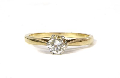 Lot 86 - A gold single stone diamond ring