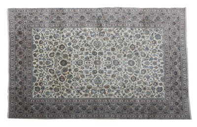 Lot 577 - A Kashan carpet