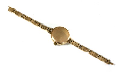 Lot 172 - A 9ct gold mechanical watch