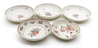 Lot 115 - A collection of Chinese export porcelain