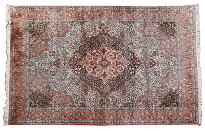 Lot 882 - An hand-knotted silk Ghom rug