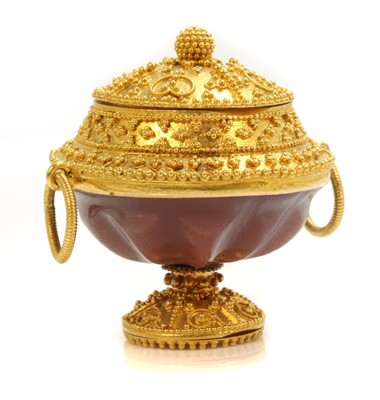 Lot 63 - A Victorian Archeological Revival gold urn form vinaigrette c.1870