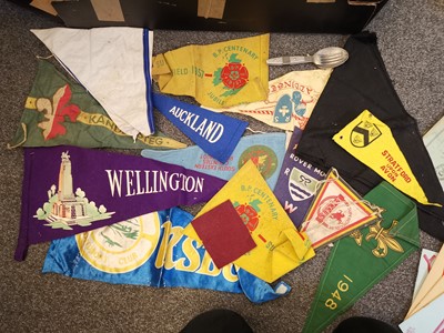 Lot 278 - A collection of 1940s/50s Boy Scout/Wolf Cub badges