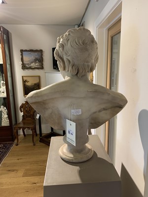 Lot 348 - An Italian carved marble bust