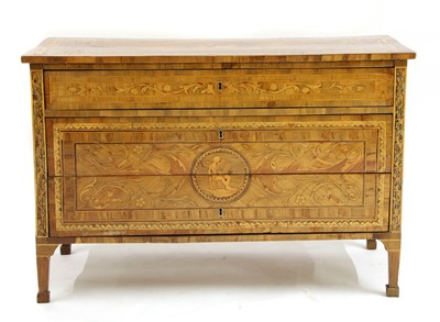 Lot 432 - An Italian marquetry-inlaid specimen wood commode