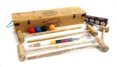Lot 469 - Jacques Croquet, full unused set in original box